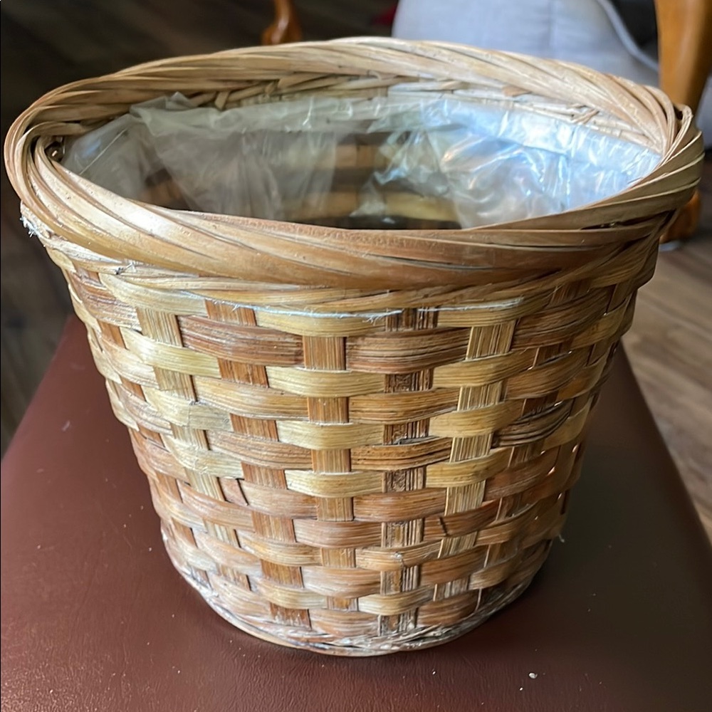 Natural Woven Basket Planter